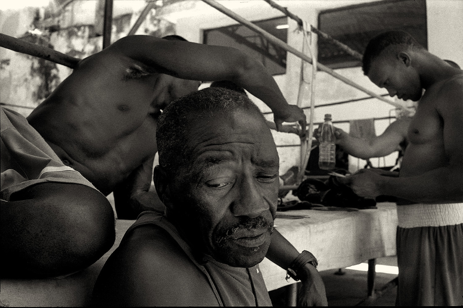 MANUELLO PAGANELLI  Photographer  / PORTRAITS, EDITORIAL, CELEBRITIES / SPORTS , TRAVEL, ADVENTURE / LIFESTYLE, FASHION /MAGAZINE, WORKSHOPS - HOLLYWOOD, SAN FRANCISCO, LOS ANGELES California - CUBA -